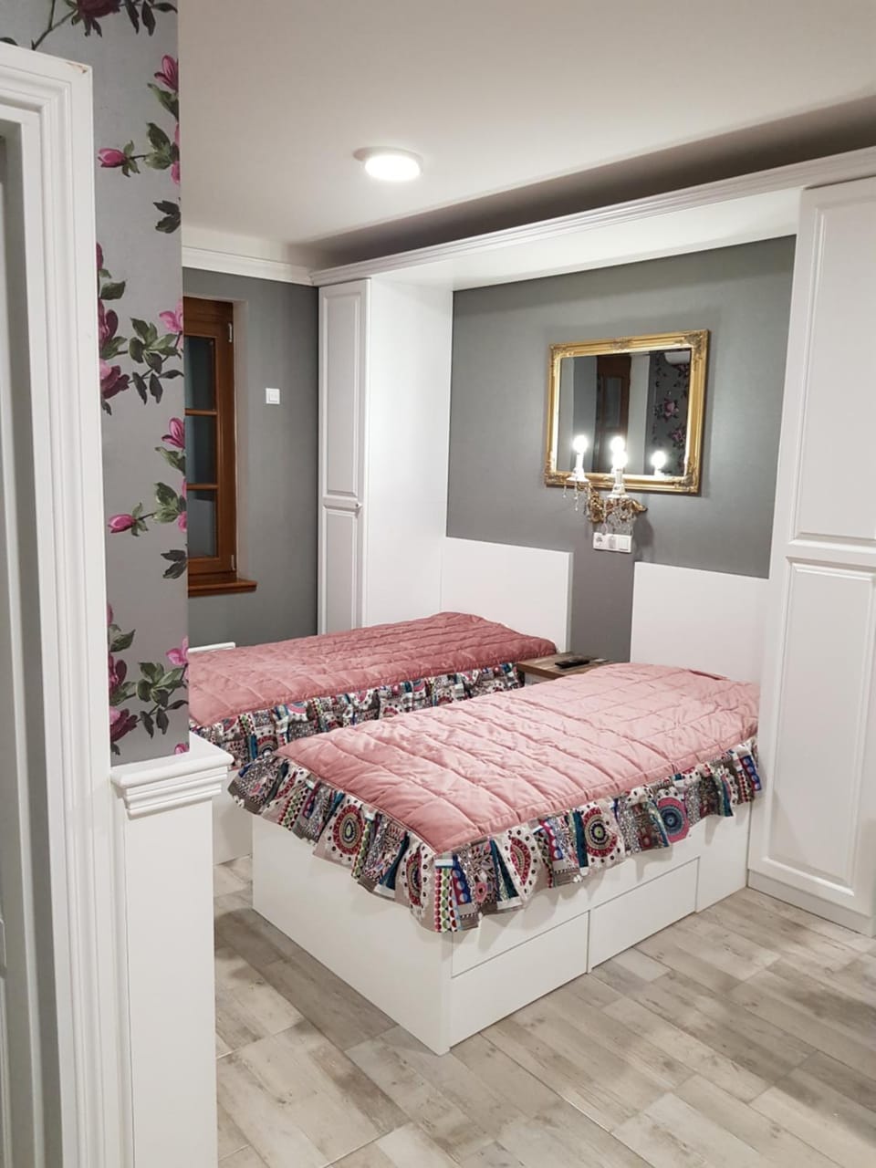 Property building, Other, Decorative detail