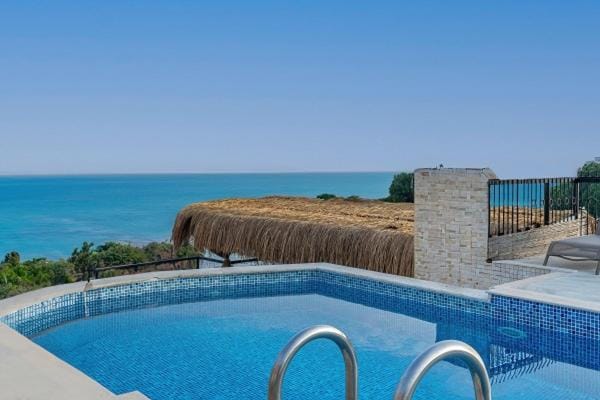Pool view, Sea view, Swimming pool