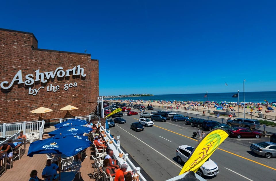 Facade/entrance, Beach