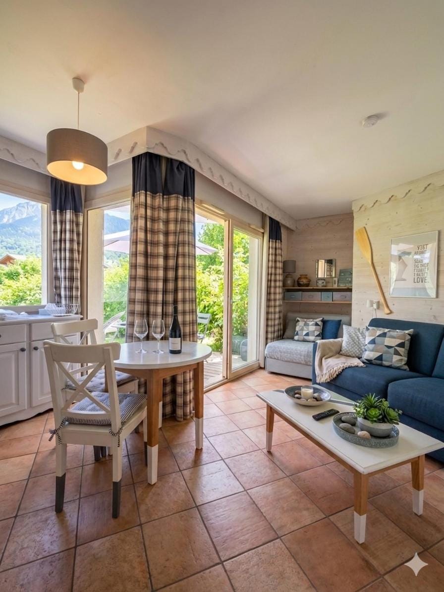 Aux Petites Pagaies - Pieds dans l'eau - La Baie des Voiles - Lac d'Annecy- Studio 1 pièce Apartment in Talloires