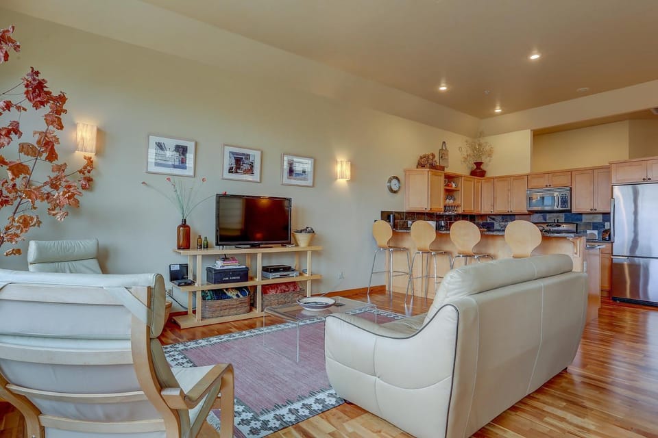 Three Rivers 30 day minimum House in Hood River