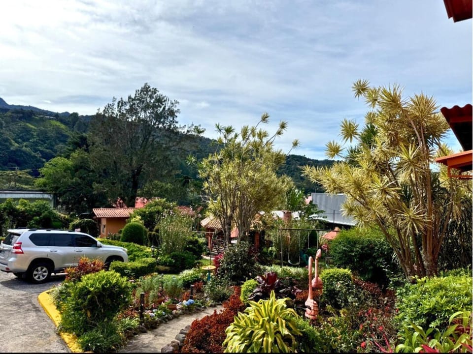 Garden view, Parking