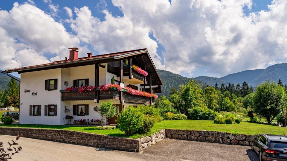 Gästehäuser Schwemmbauer Apartment in Salzburgerland