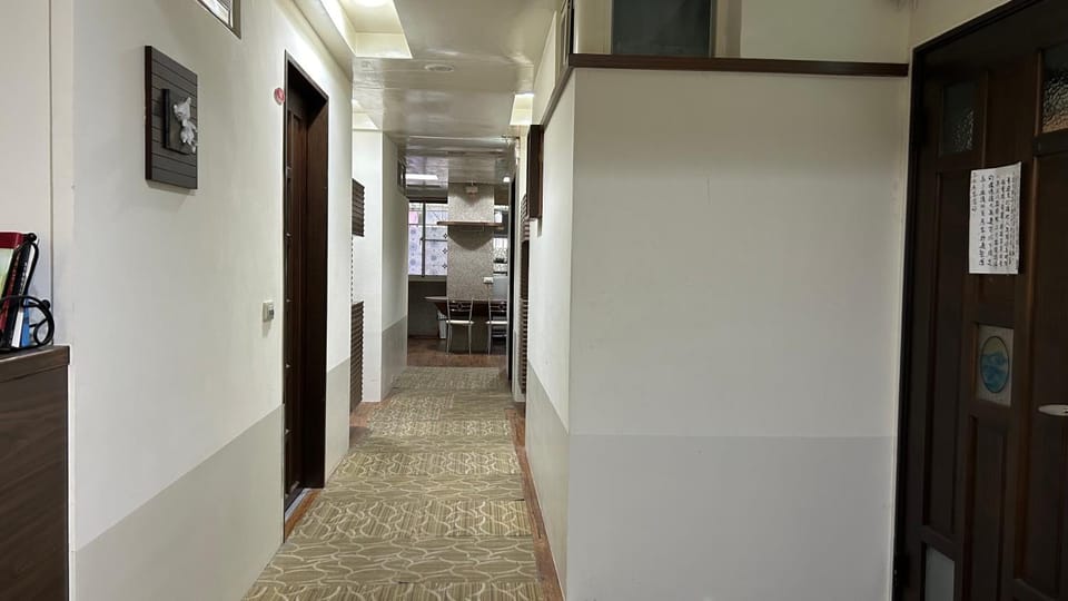 永春棧Kozzy Apartment Bed and Breakfast in Taipei City