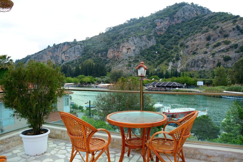 Cinar Sahil Pansiyon Bed and Breakfast in Dalyan