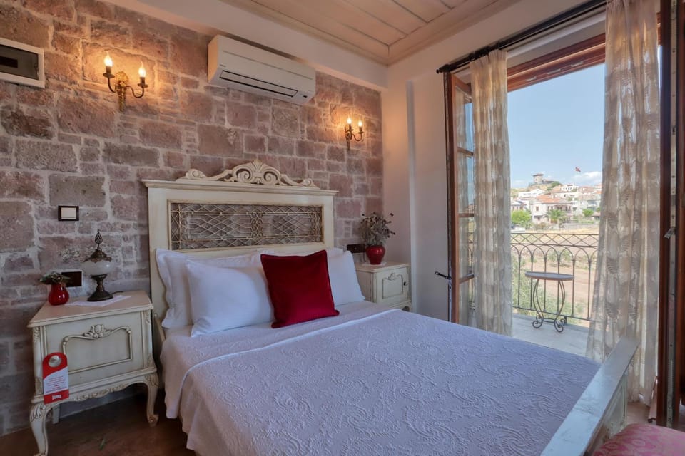 Bed, Balcony/Terrace, Photo of the whole room