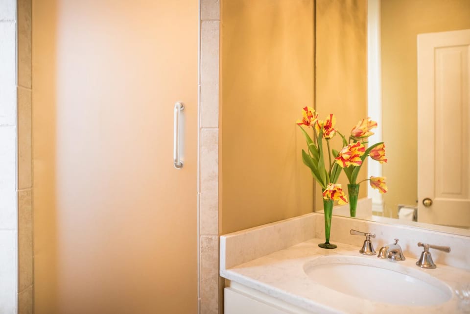 Bathroom, Bath