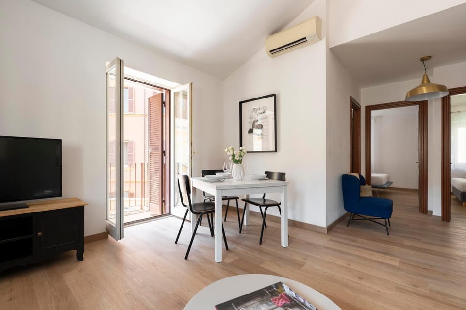 Domus Fornaci Apartment hotel in Rome