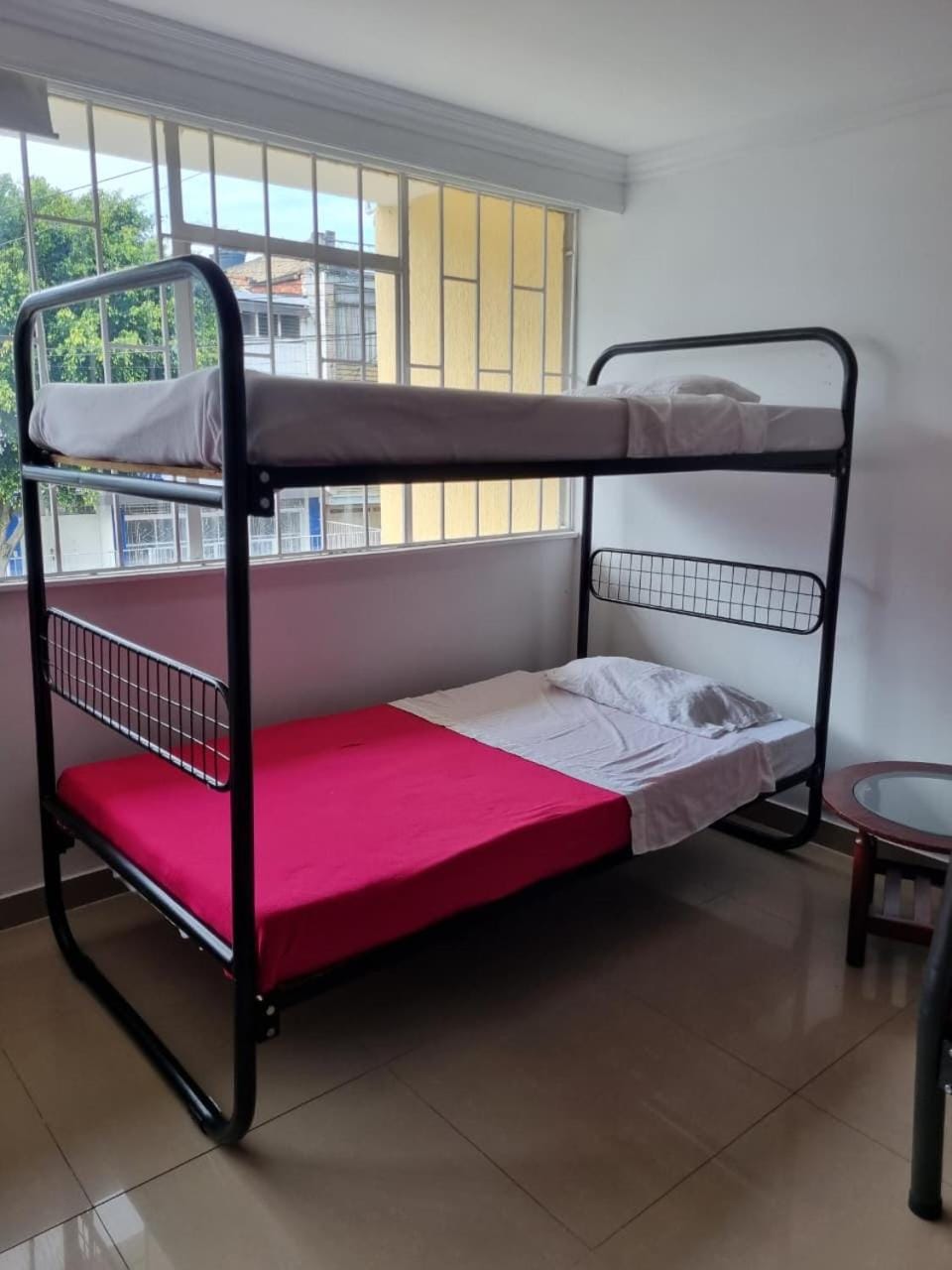 Hostal Cafe San Bernabe Bed and Breakfast in Bogota