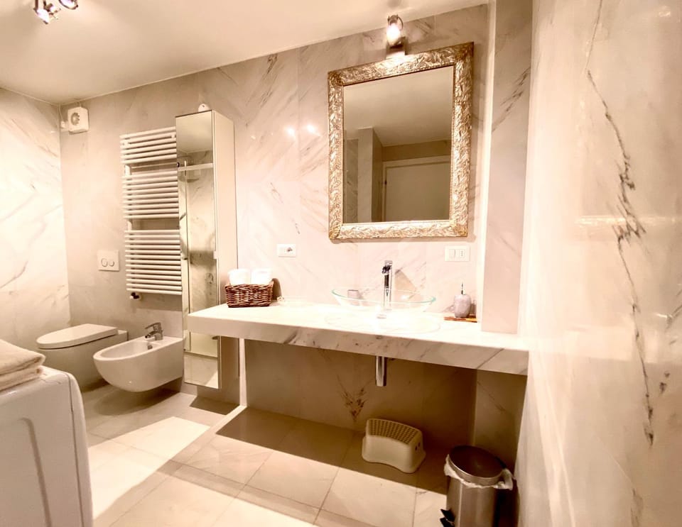 Toilet, Bathroom, bidet