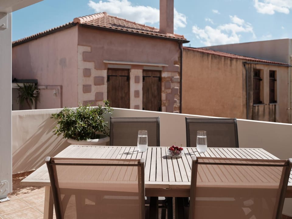 Day, Balcony/Terrace