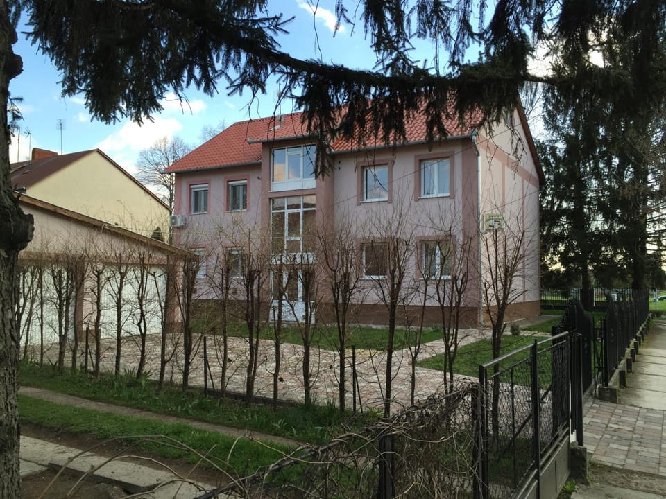 Property building, Garden