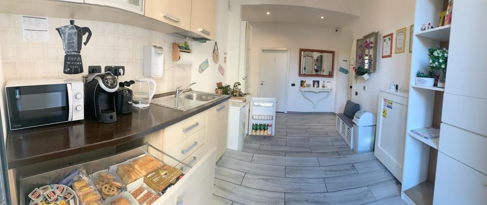 Julius Caesar 183 Bed and Breakfast in Rome