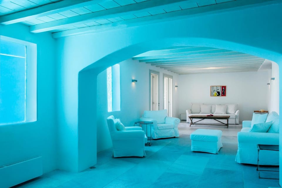 Living room, Photo of the whole room, Pool view