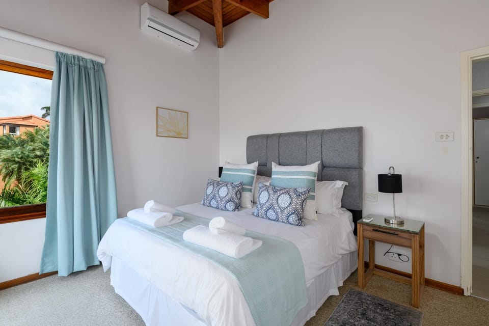 View (from property/room), Bedroom, air conditioner