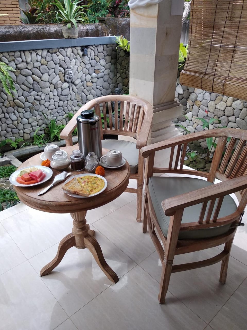 Qiul Guest House Bed and Breakfast in Ubud