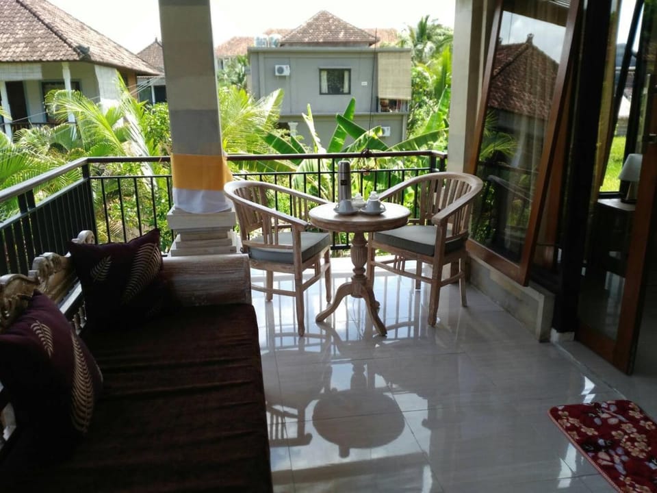 Qiul Guest House Bed and Breakfast in Ubud