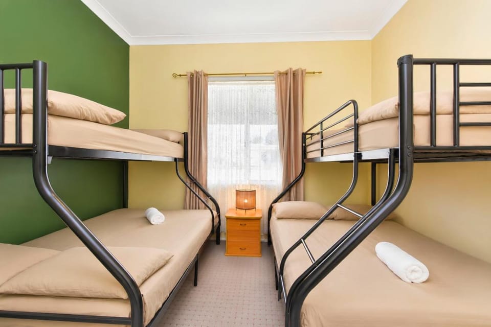 bunk bed