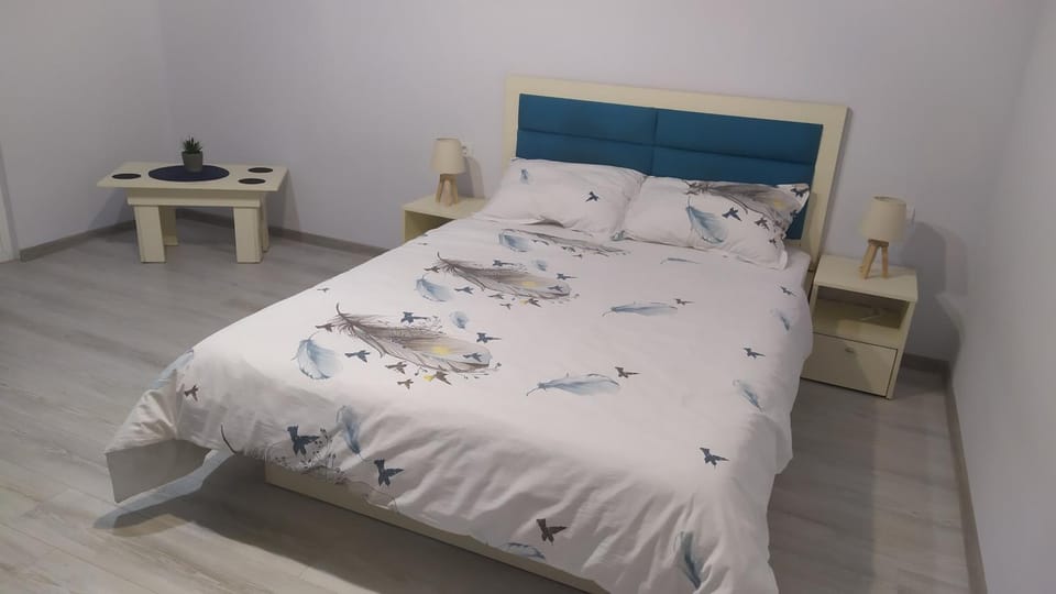 Bed, Photo of the whole room