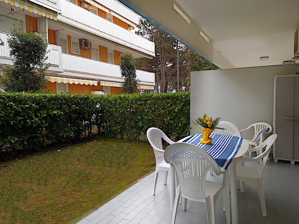 Garden, Balcony/Terrace, Dining area