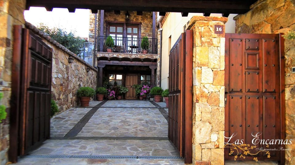 Nearby landmark, Facade/entrance, Off site, Natural landscape
