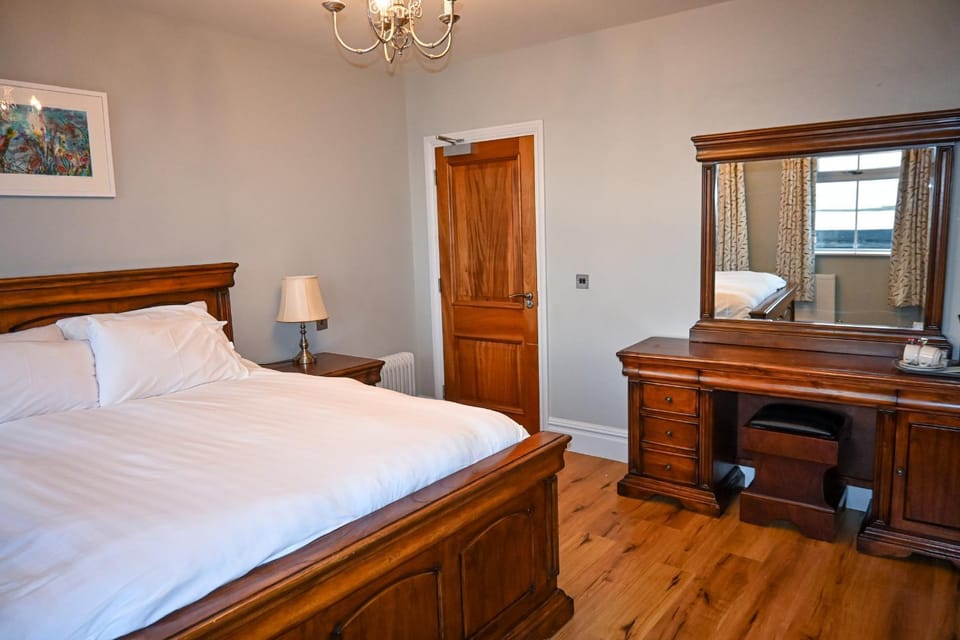 McLoughlins Of Mulranny Bed and Breakfast in County Mayo