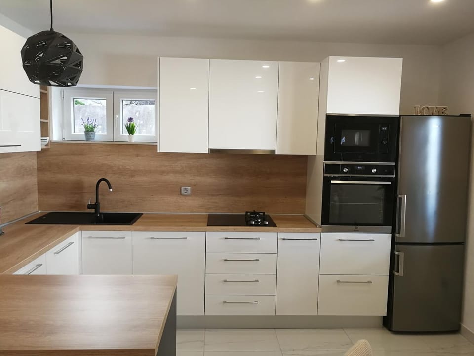 Apartman Maja Apartment in Baška Voda