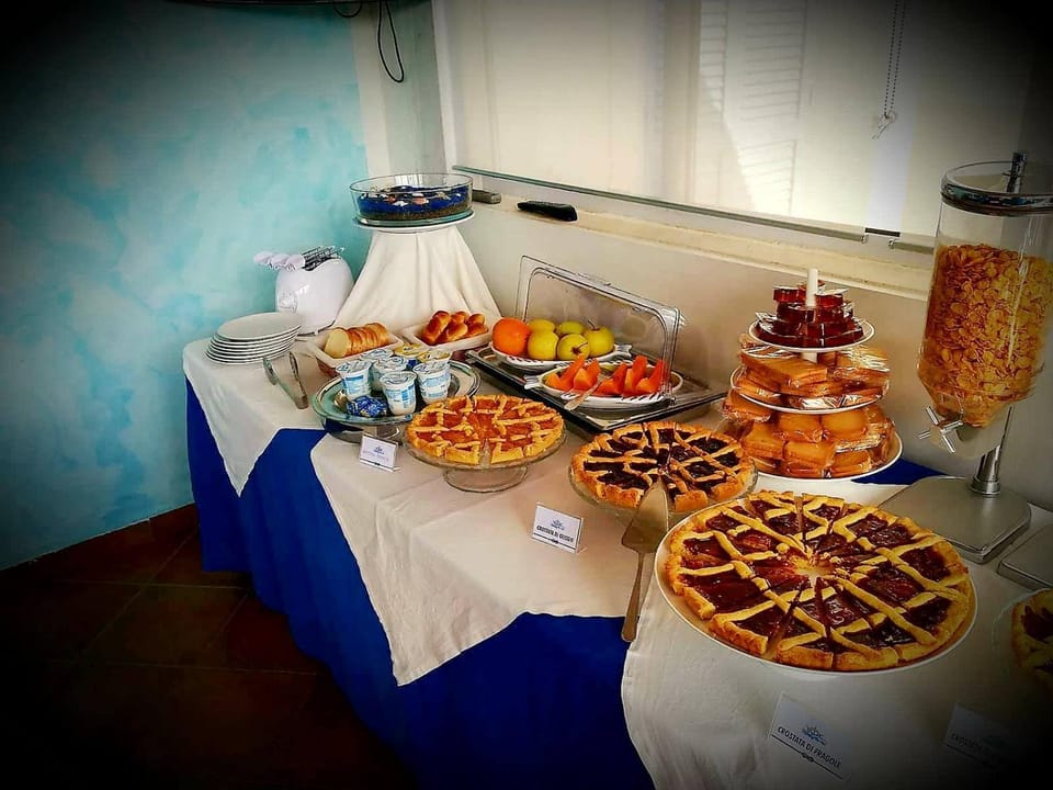 Buffet breakfast