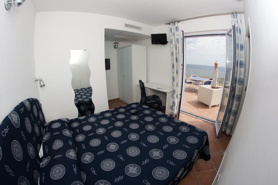 Balcony/Terrace, Bedroom