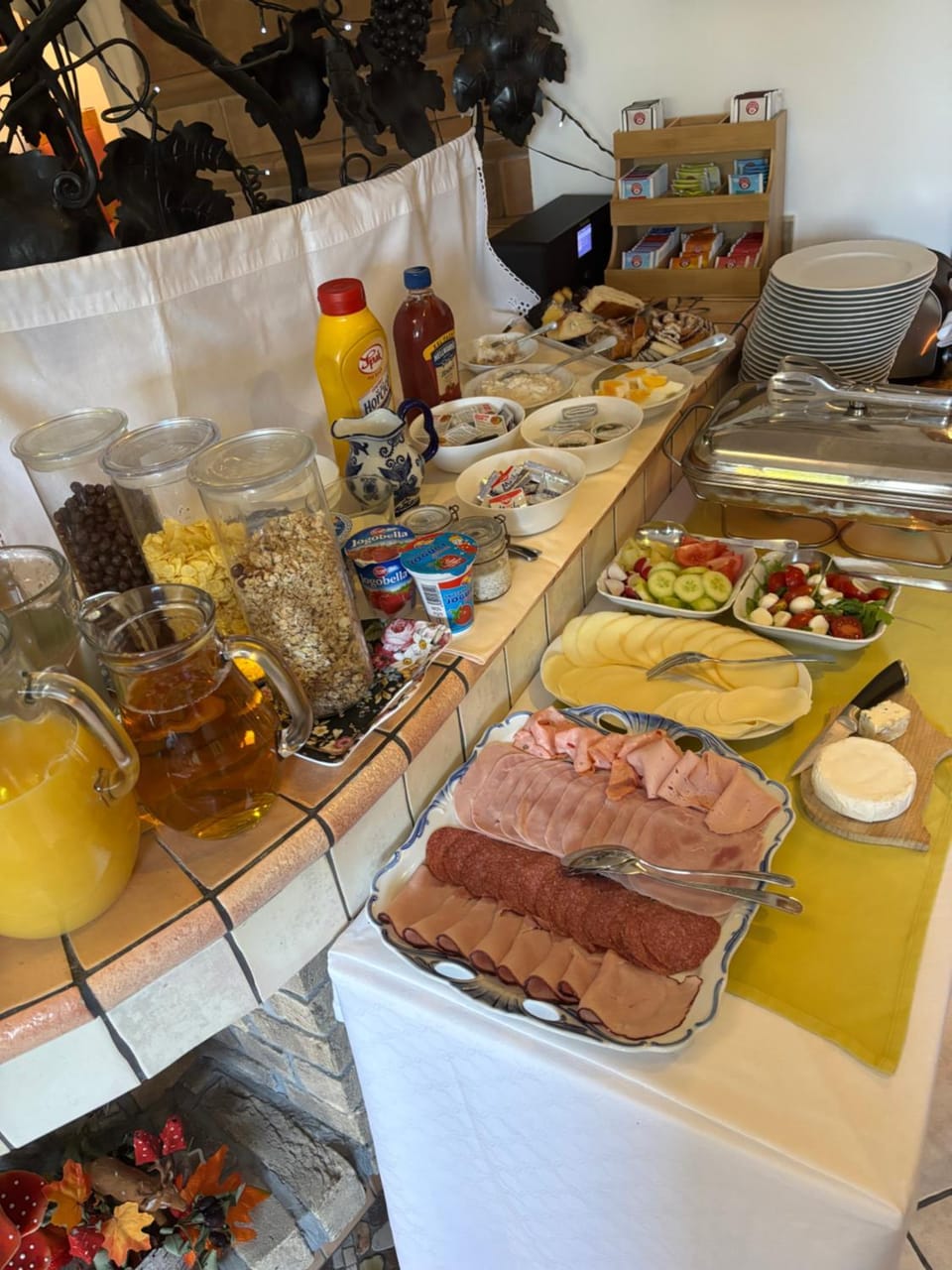 Buffet breakfast