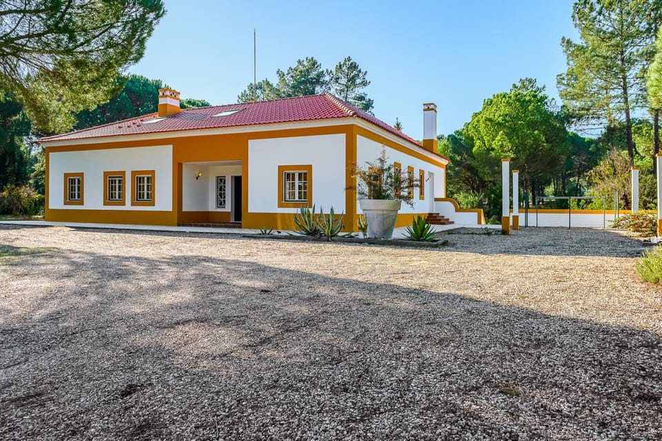 Villa 97 by Trip2Portugal Villa in Setubal District