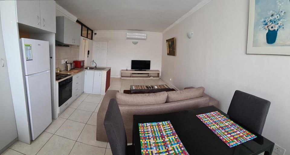 722 at 66 Keerom Street Apartment in Cape Town