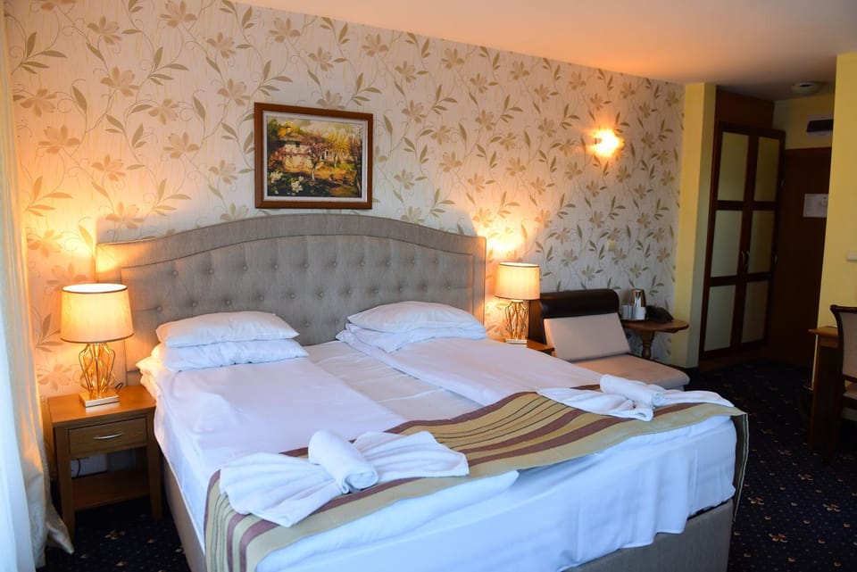 Family Hotel Lazur Hotel in Bansko