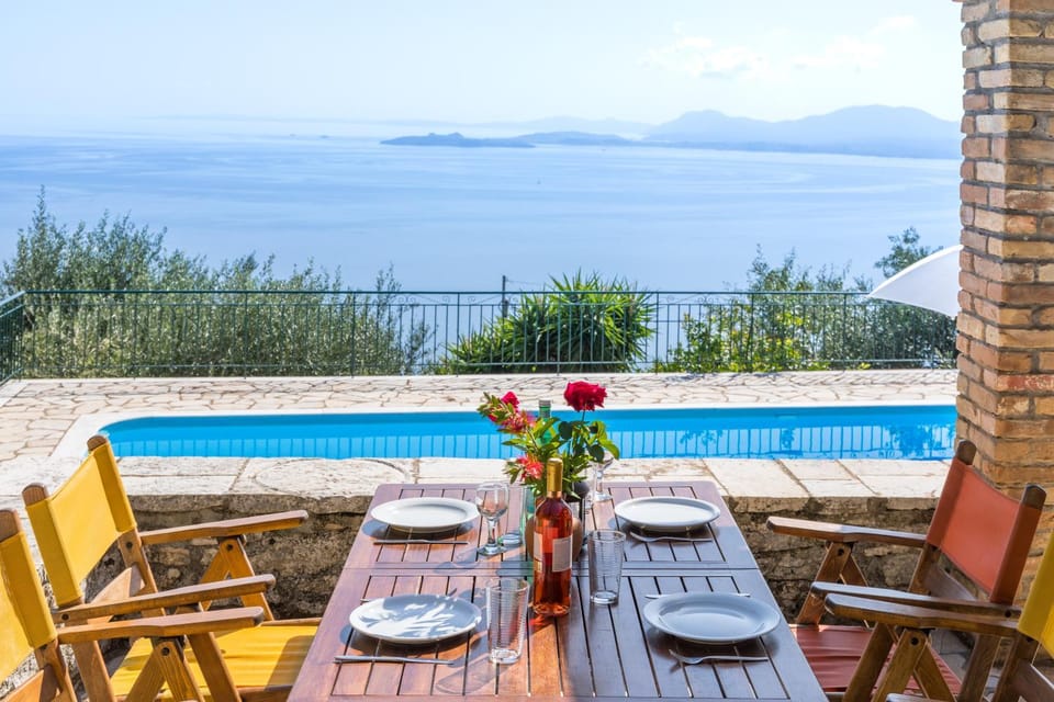 Patio, Day, Natural landscape, View (from property/room), Seating area, Pool view, Sea view, Swimming pool, sunbed