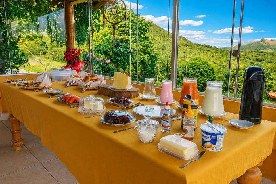Mountain view, Breakfast