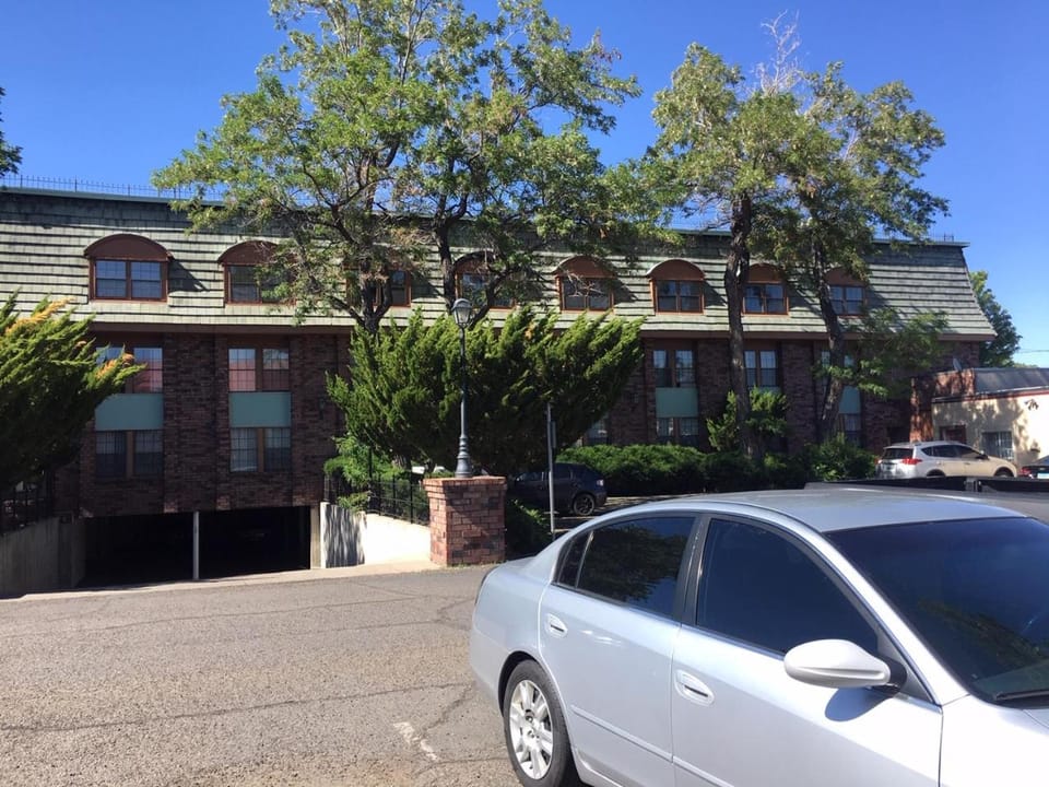 Property building, Parking