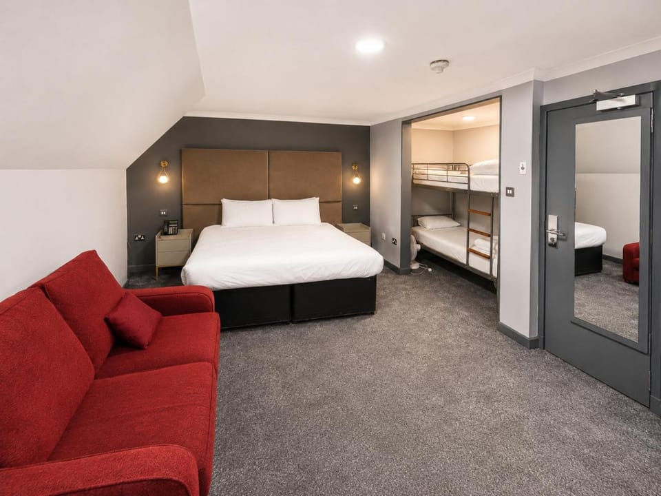 Bed, Seating area, Bedroom
