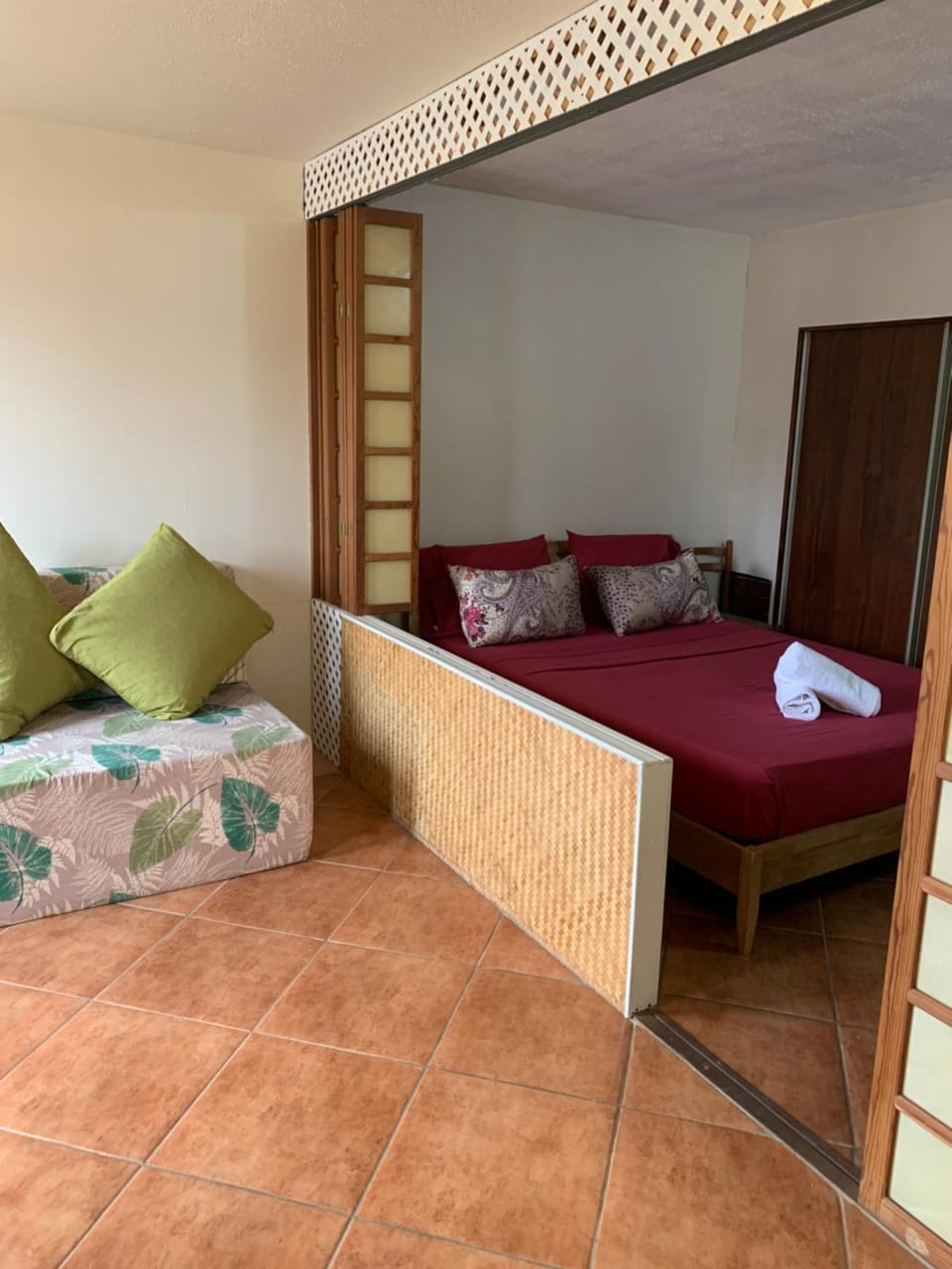 Photo of the whole room