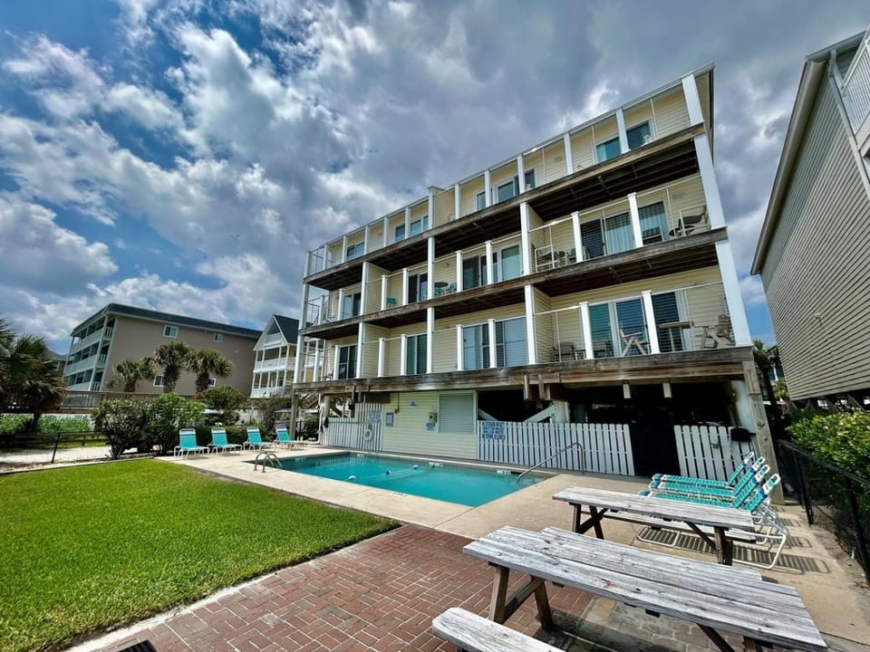 South Shores I 3 Condo Apartment in Surfside Beach