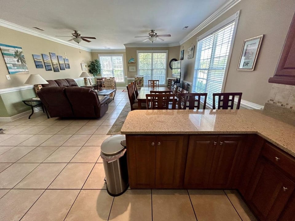 Blue Dolphin Home House in Surfside Beach
