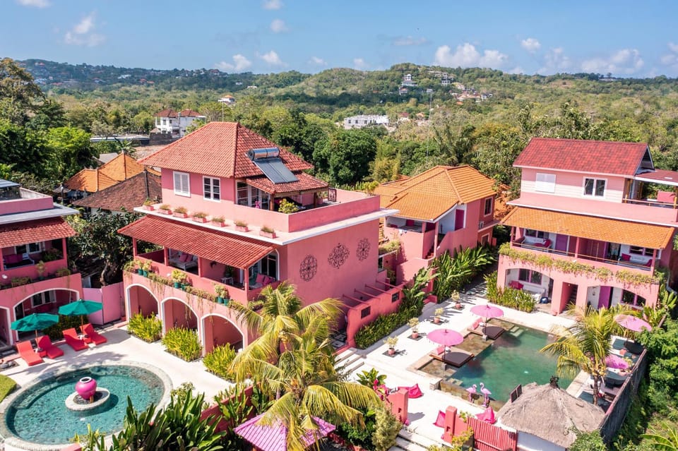 Property building, Pool view, Swimming pool