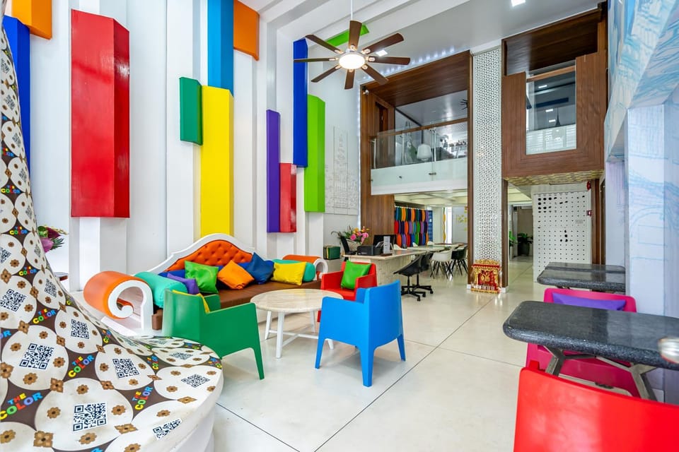 Living room, Lobby or reception