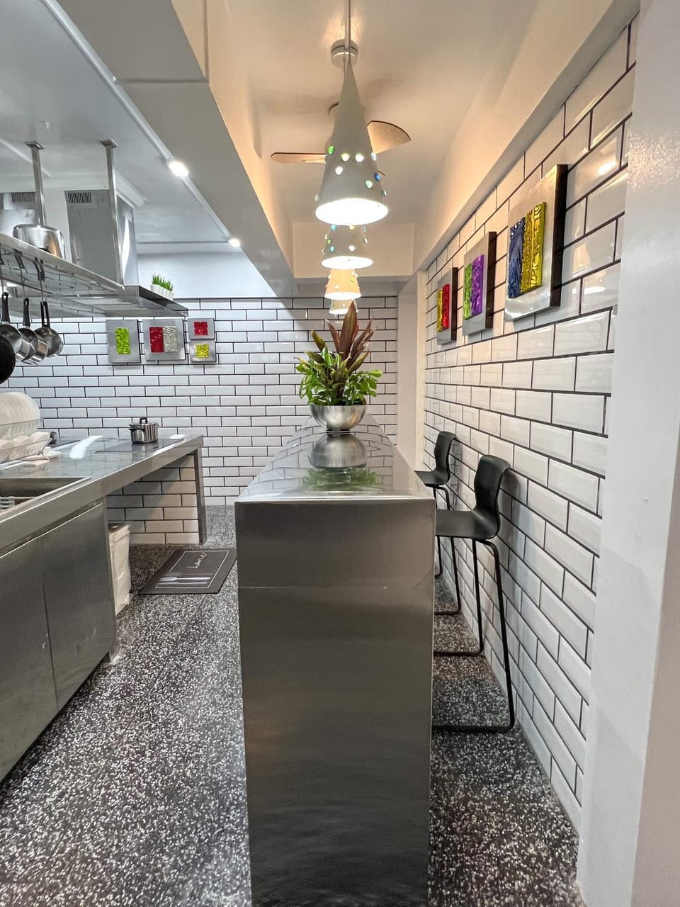 Kitchen or kitchenette, Kitchen or kitchenette, Dining area, minibar, stove