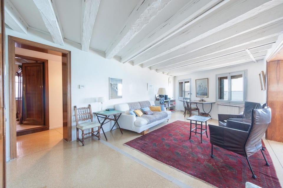 Ca' Laguna, stunning views on Bacino di San Marco. Apartment in Lido di Venezia