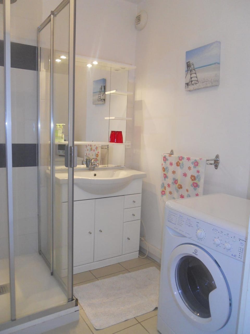 Shower, Toilet