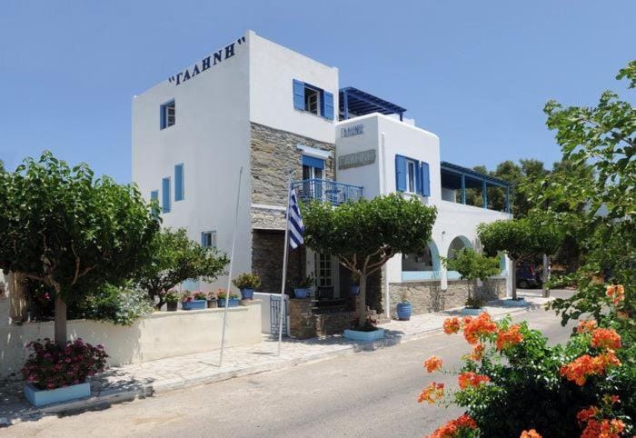 Property building, Day