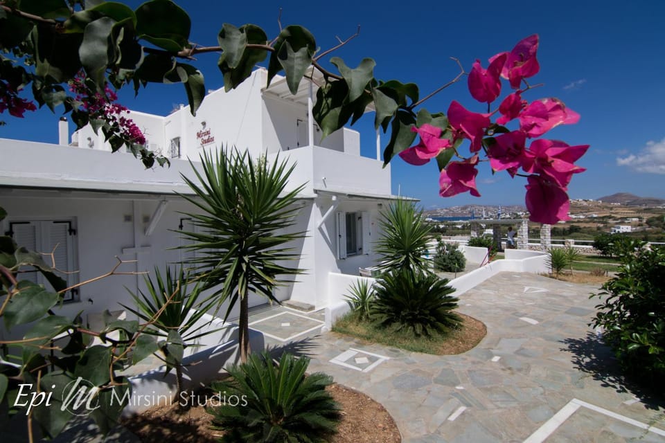 Property building, Balcony/Terrace