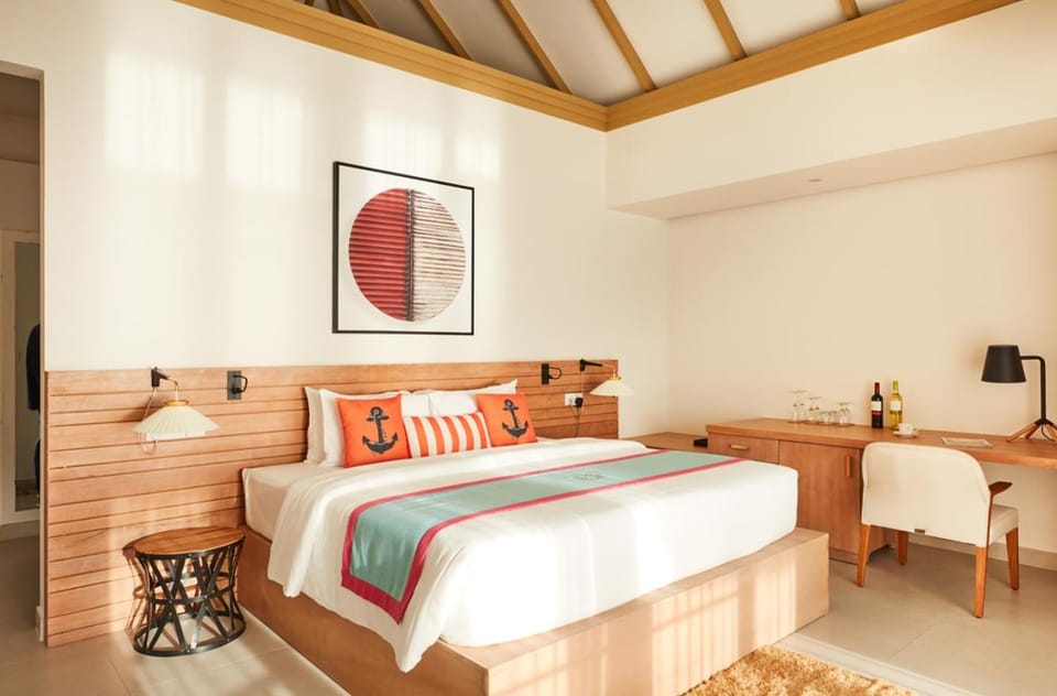 Sun Siyam Iru Veli - 24 Hours Premium All Inclusive Dine Around with Free Sea Plane Transfers & Exclusive Inclusions Resort in Maldives