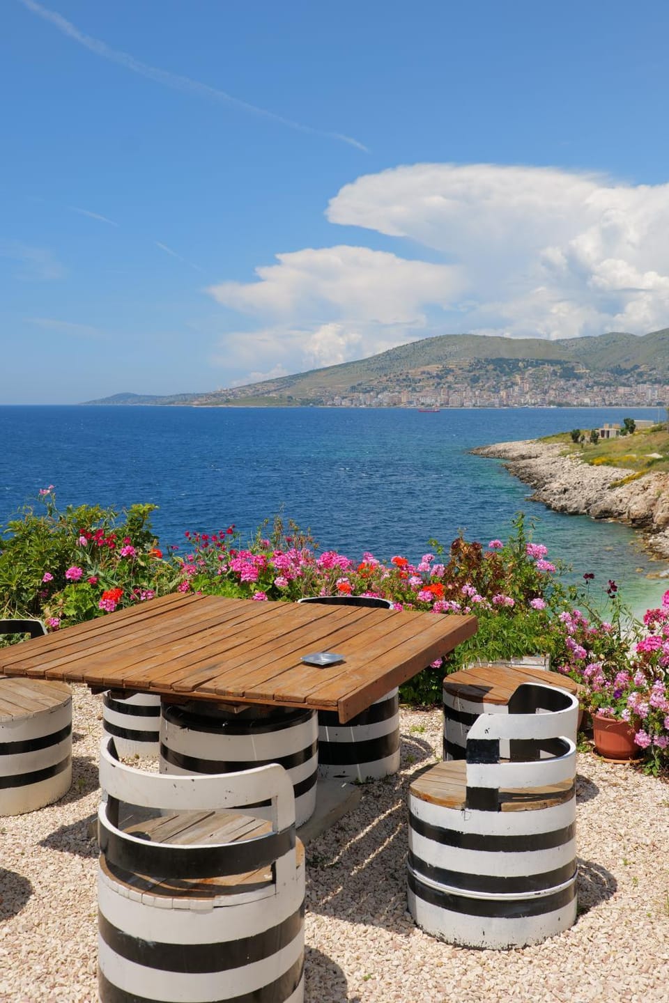 Day, Natural landscape, Mountain view, Sea view