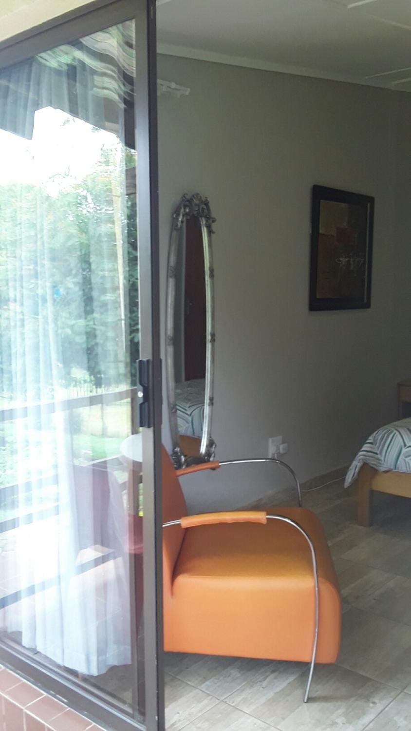 Otentik guesthouse Bed and Breakfast in Africa